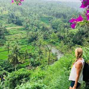 Meet your Posher, Noelle